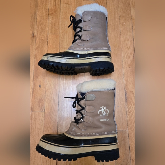 SOREL Women's "Caribou" Boots - Picture 2 of 12